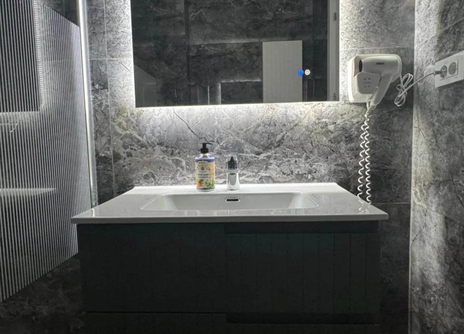 Awesome Place In Exigent Plaza Romania Faza 5 Bucharest Apartment